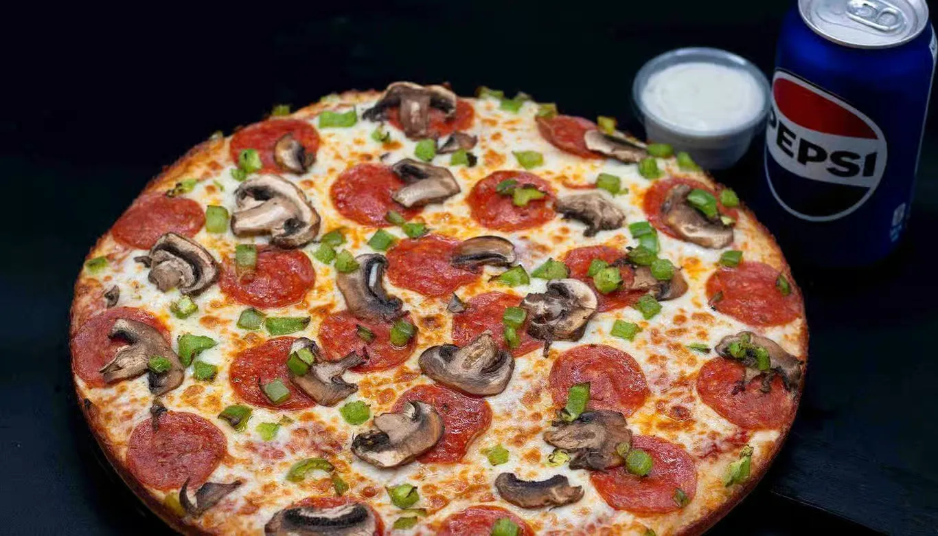 Build-Your-Own Pizza at La Farina in downtown Winnipeg, MB